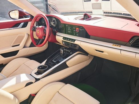 Used 2021 Porsche 911 Targa 4S image 33