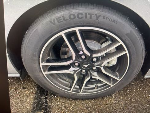 Used 2023 Ford Mustang Premium image 18