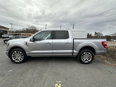 Used 2022 Ford F150 Limited image 3