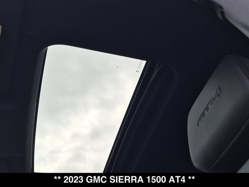 Used 2023 GMC Sierra 1500 AT4 w/ AT4 Premium Package AWD/4WD image 4