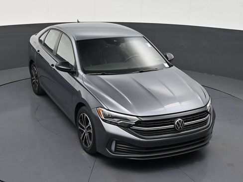 Used 2024 Volkswagen Jetta Sport FWD image 18