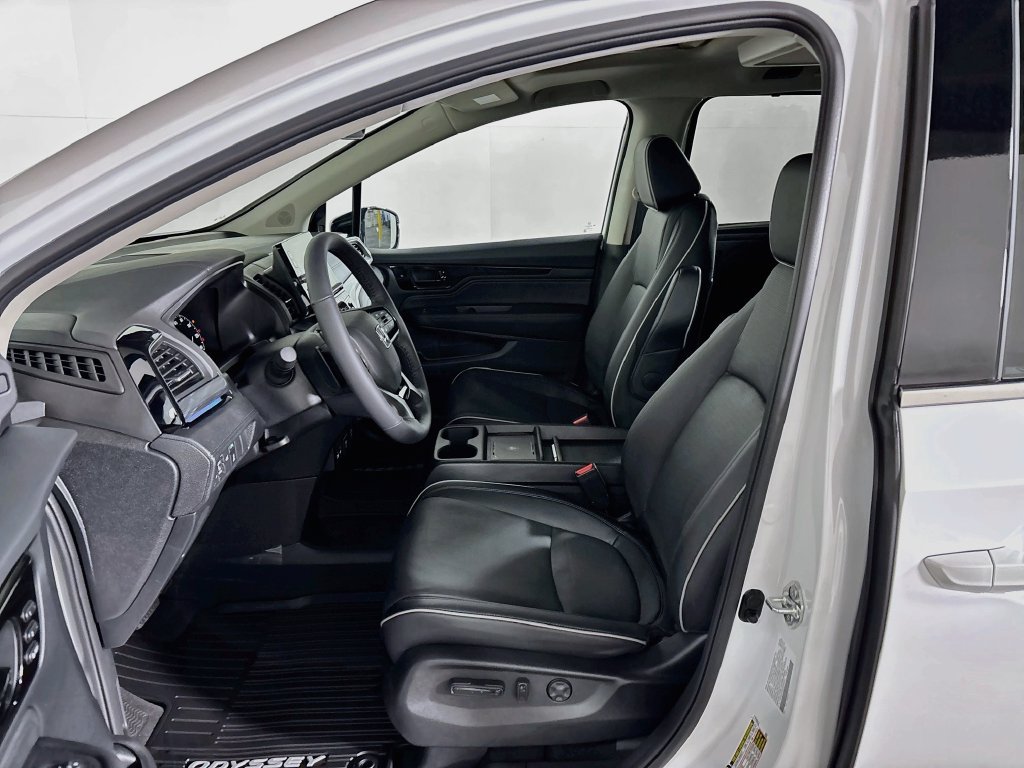 New 2027 Honda Odyssey Elite image 11