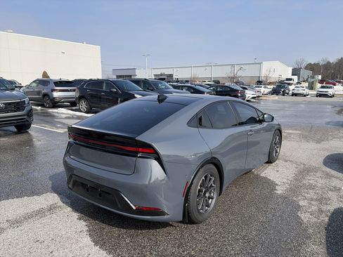 Used 2026 Toyota Prius Limited w/ Limited Premium Package image 4