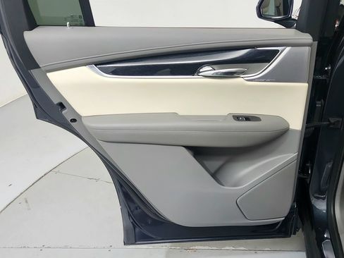 Certified 2023 Cadillac XT6 Premium Luxury w/ LPO, Floor Liner Package AWD/4WD image 24