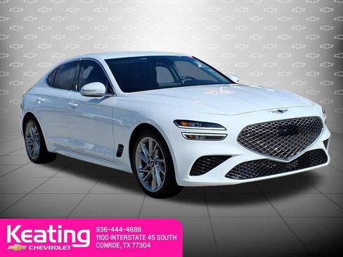 Used 2022 Genesis G70 2.0T RWD image 3