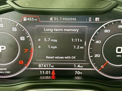 Used 2018 Audi Q5 2.0T Premium Plus w/ Premium Plus Package image 12