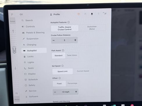 Used 2022 Tesla Model X image 78