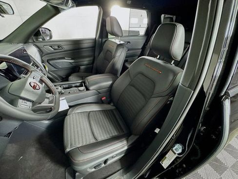 New 2026 Nissan Pathfinder Rock Creek AWD/4WD image 18
