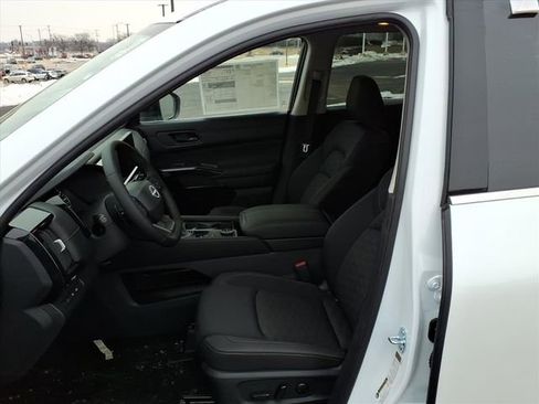 New 2026 Nissan Pathfinder SV image 26