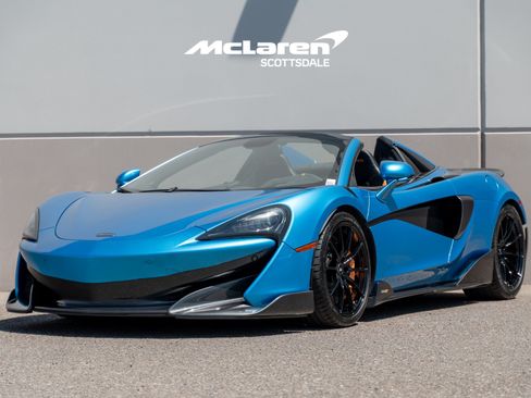 Used 2020 McLaren 600LT Spider RWD image 3
