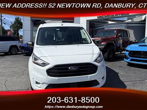 Used 2022 Ford Transit Connect XLT FWD image 8