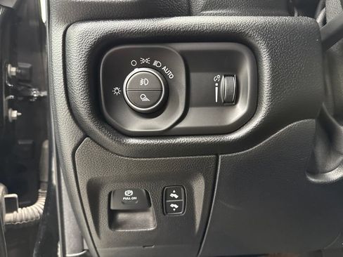 Used 2022 RAM 1500 Lone Star RWD image 22