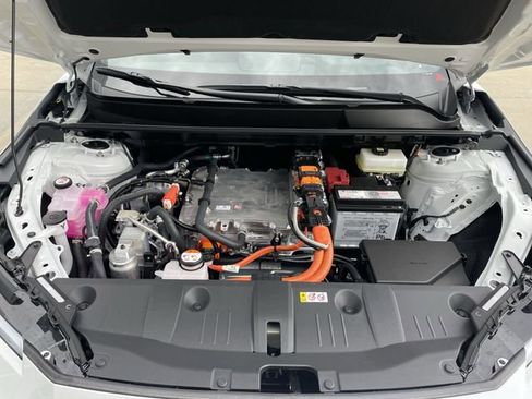 New 2026 Toyota C-HR w/ Cold Weather Package AWD/4WD image 40
