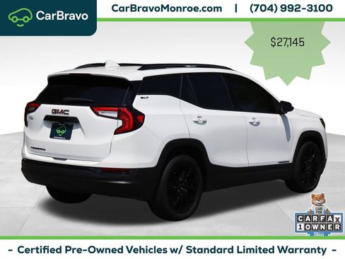 Certified 2024 GMC Terrain SLT w/ Infotainment Package II FWD image 7