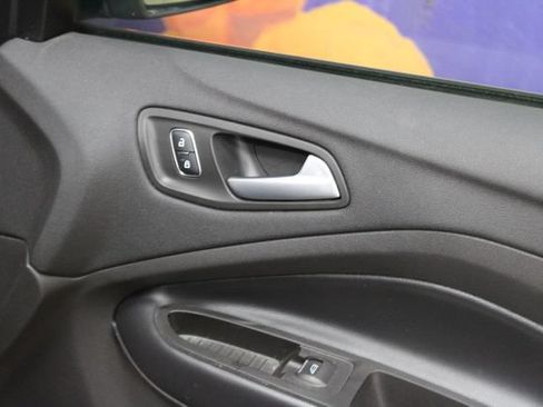 Used 2019 Ford Escape SE AWD/4WD image 11