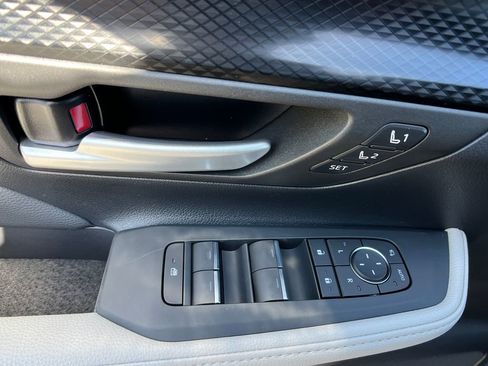 New 2026 Toyota Grand Highlander AWD Hybrid image 12