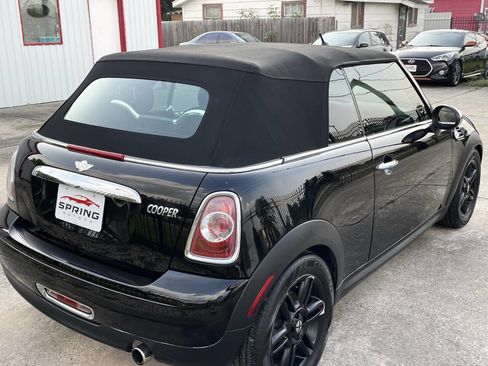 Used 2011 MINI Cooper Base 2dr Convertible image 13