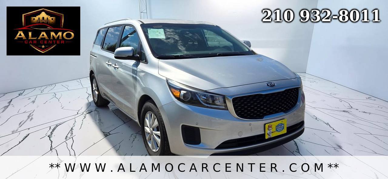 Used 2017 Kia Sedona LX w/ LX Essentials Premium Package FWD image 7