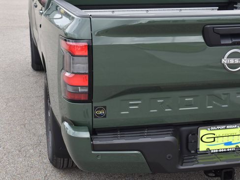New 2026 Nissan Frontier SV w/ SV Convenience Package image 6