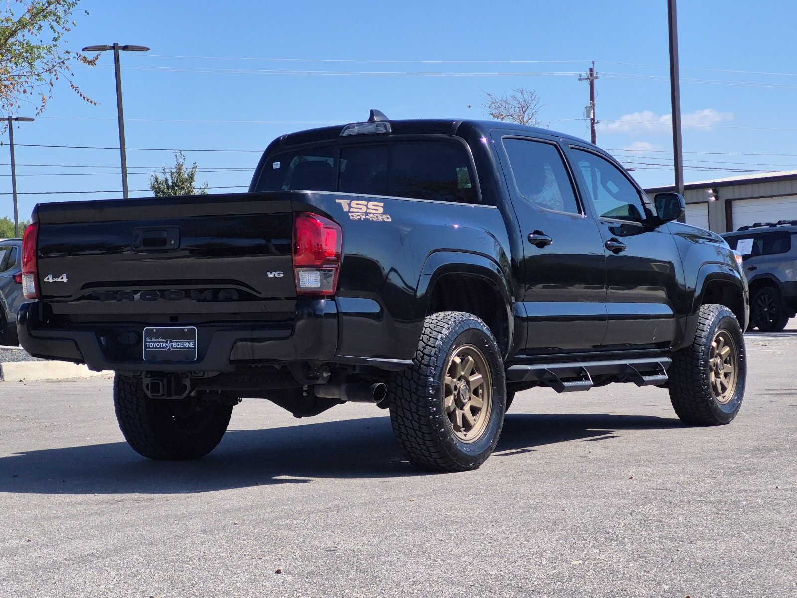 Used 2023 Toyota Tacoma SR AWD/4WD image 5