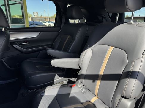 Used 2024 MAZDA CX-90 3.3 Turbo S w/ Premium Package image 35