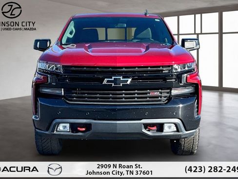 Used 2020 Chevrolet Silverado 1500 LT Trail Boss image 3