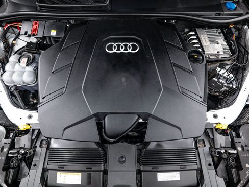 Certified 2023 Audi Q7 3.0T Premium w/ Convenience Package AWD/4WD image 19