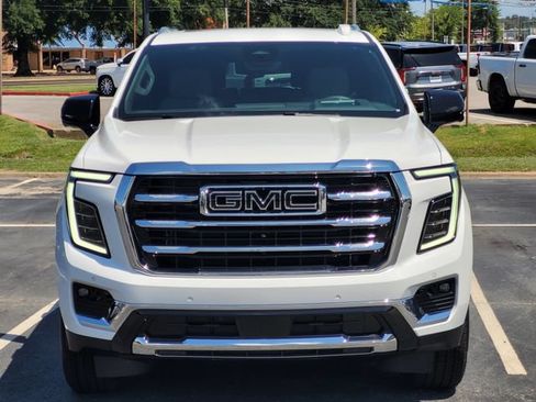 New 2026 GMC Yukon Elevation w/ Elevation Premium Package AWD/4WD image 2