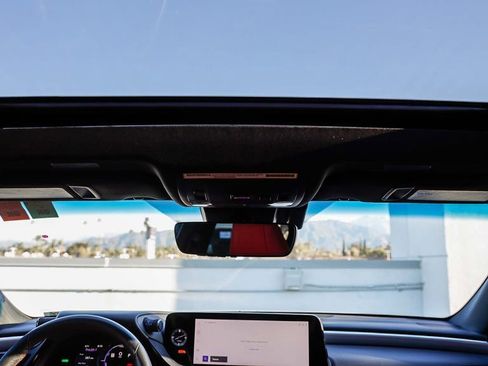 Used 2024 Lexus ES 300h F Sport w/ Accessory Package (Z2) image 19