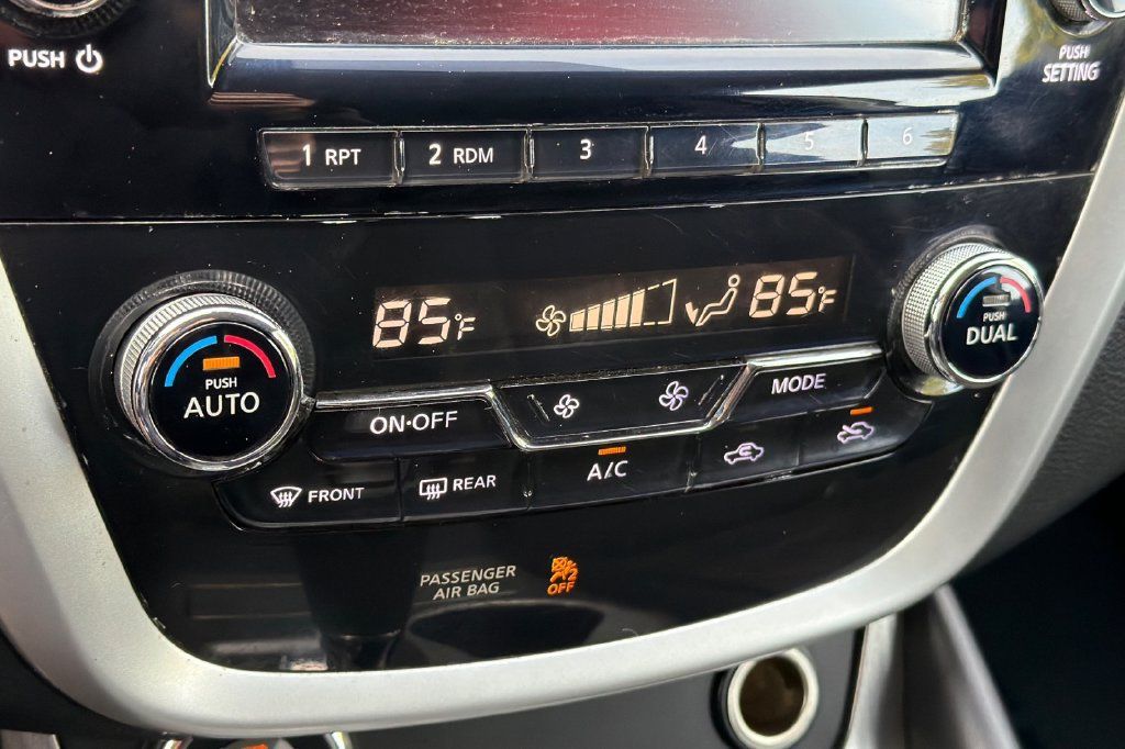 Used 2016 Nissan Murano S AWD/4WD image 17