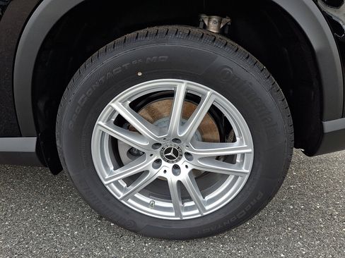 Used 2026 Mercedes-Benz GLC 300 4MATIC image 5