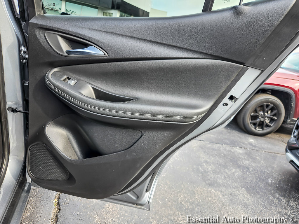 Used 2023 Buick Encore GX Select w/ Sport Touring Package FWD image 21