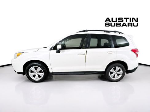 Used 2016 Subaru Forester 2.5i Limited AWD/4WD image 4