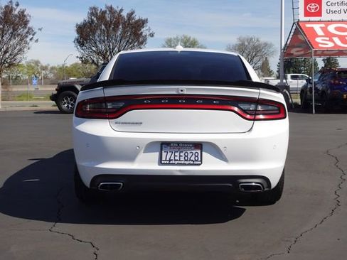 Used 2018 Dodge Charger SXT Plus image 8