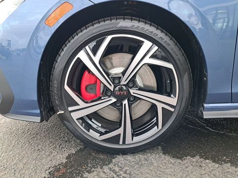 New 2026 Volkswagen GTI SE image 11