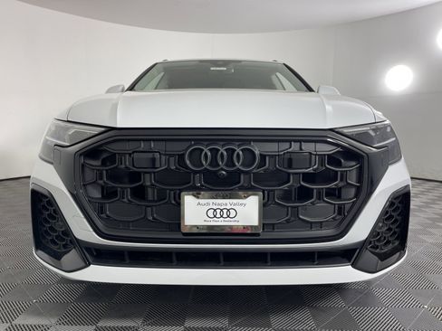 New 2025 Audi Q8 Premium Plus image 9
