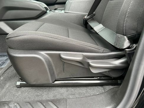 New 2026 GMC Canyon Elevation w/ Convenience Package image 14