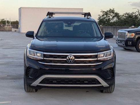 Used 2023 Volkswagen Atlas SEL image 2