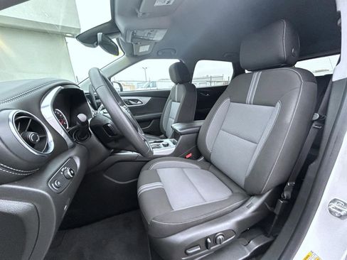 Certified 2023 Chevrolet Blazer LT w/ Convenience Package image 10