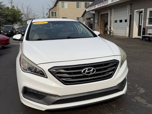 Used 2016 Hyundai Sonata Sport FWD image 3