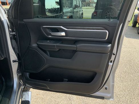 Used 2021 RAM 1500 Big Horn AWD/4WD image 55