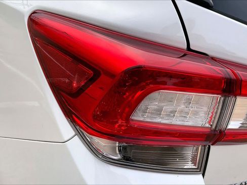 Used 2019 Subaru Impreza 2.0i image 23