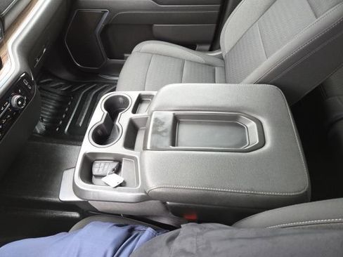 Used 2022 Chevrolet Silverado 1500 LT image 60