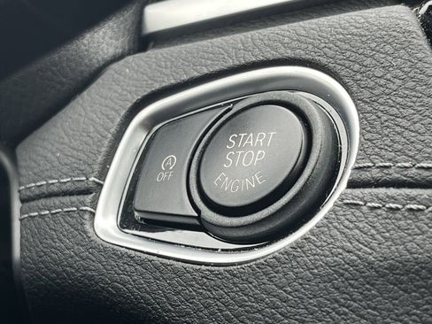 Used 2022 BMW X2 sDrive28i w/ Convenience Package image 10