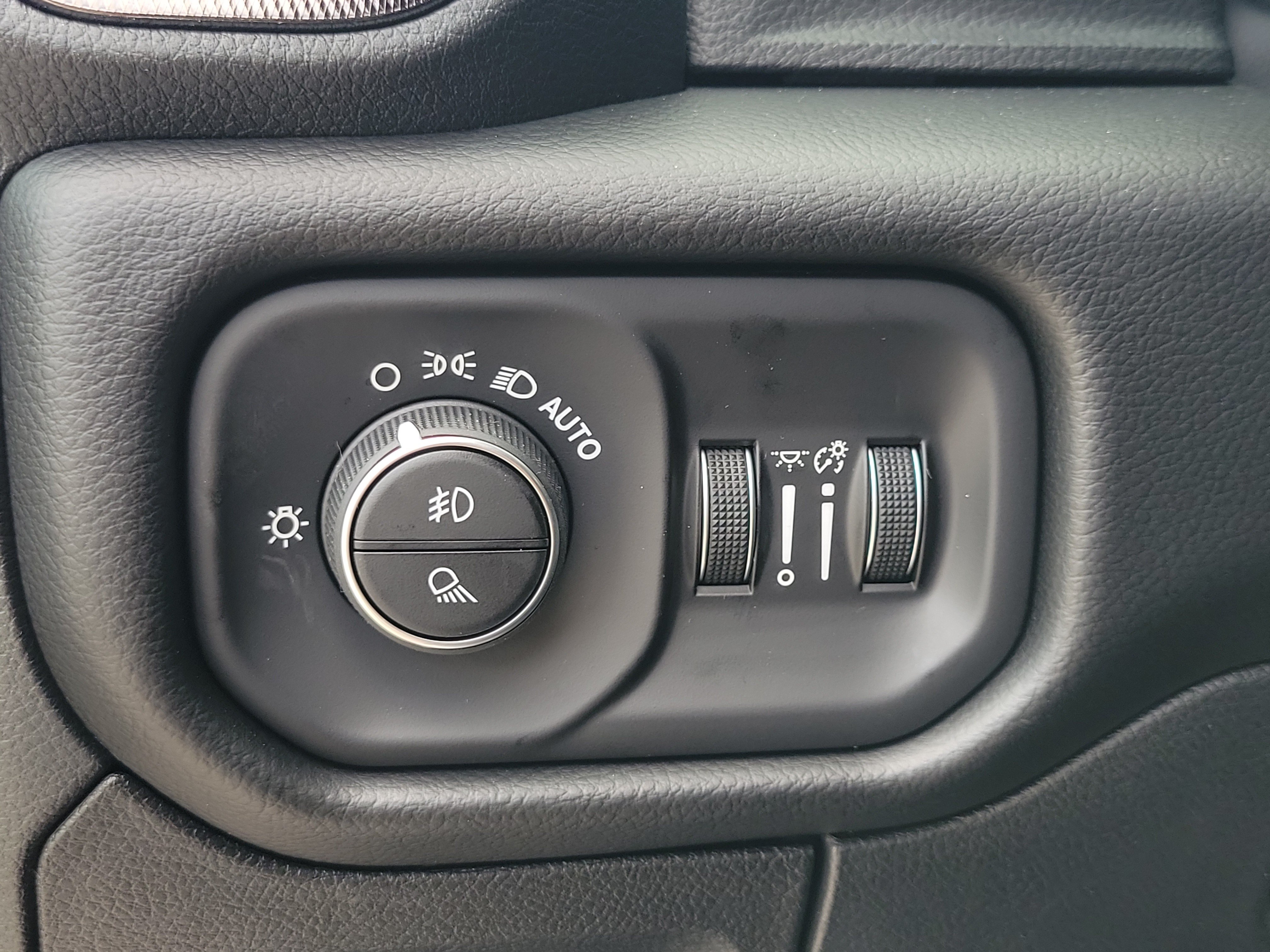 New 2027 RAM 1500 RHO AWD/4WD image 21