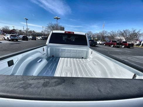 Used 2025 RAM 2500 Big Horn image 24