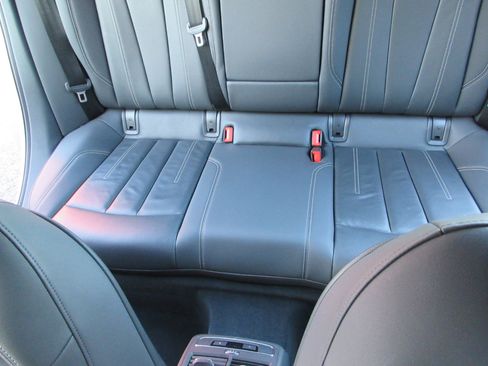 Used 2024 Audi A4 2.0T Premium image 40