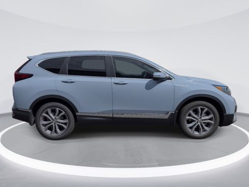 Used 2022 Honda CR-V Touring image 4