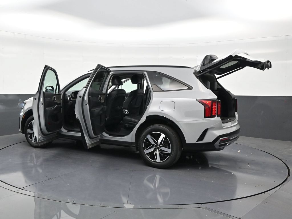 Used 2023 Kia Sorento EX w/ Panoramic Sunroof Package FWD image 32