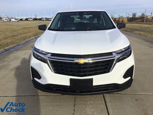 Used 2024 Chevrolet Equinox LS image 10